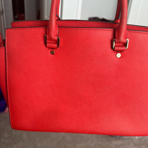 Michael Kors Selma Saffiano Satchel - Picture 2 of 11